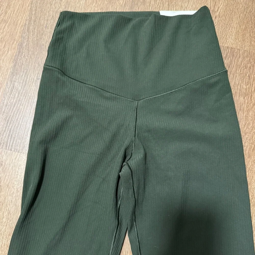Aerie Offline Real Me Xtra 7/8 High Rise Leggings Ribbed Green Athletic Size S - Picture 2 of 7